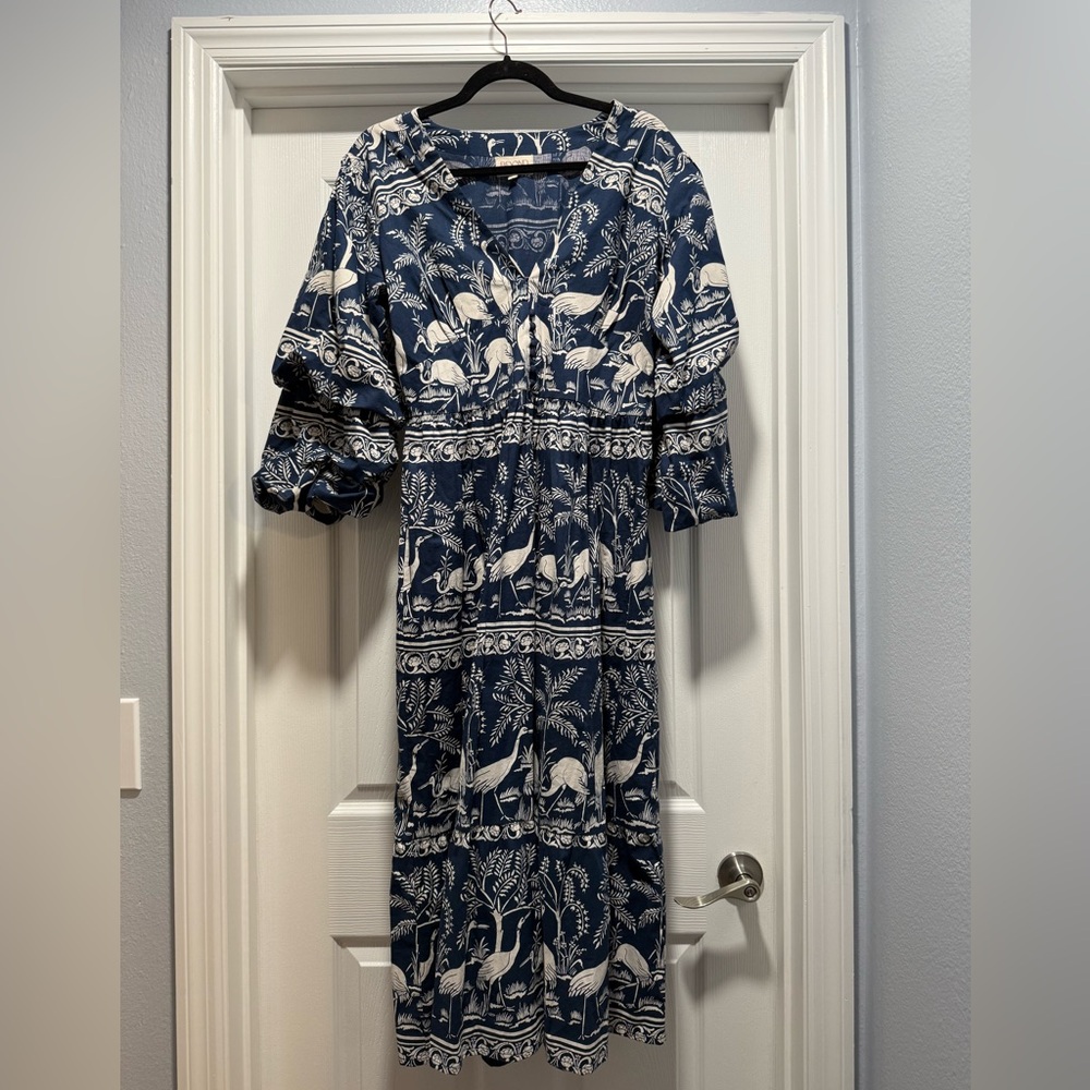 Chic Navy and White Patterned Long Sleeve Dress